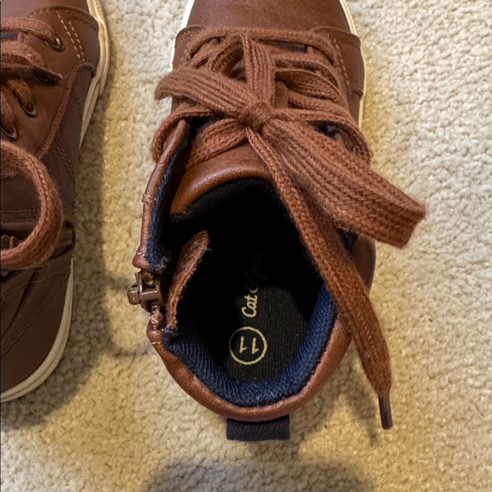 Cat&Jack Shoes - Picture 4 of 5